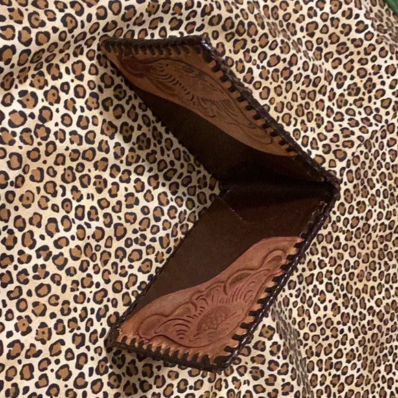 Beautiful soft leather wallet with intricate handmade art detailed throughout. - Picture 6 of 8